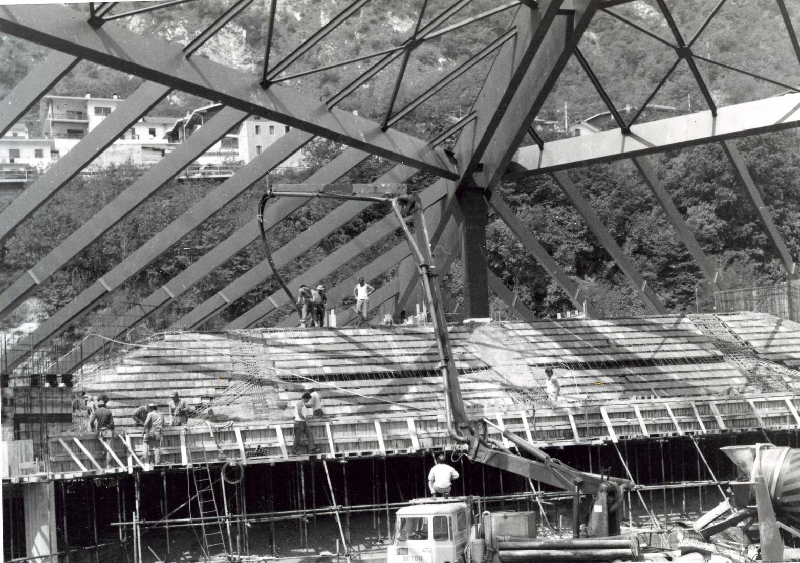 Palazzetto dello Sport Longarone (BL) 1075 02 - DE BIASI COSTRUZIONI s.r.l.